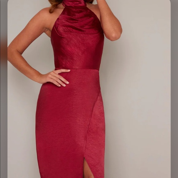 Chi chi London Chrysta halter neck hammered satin gown - Picture 3 of 15